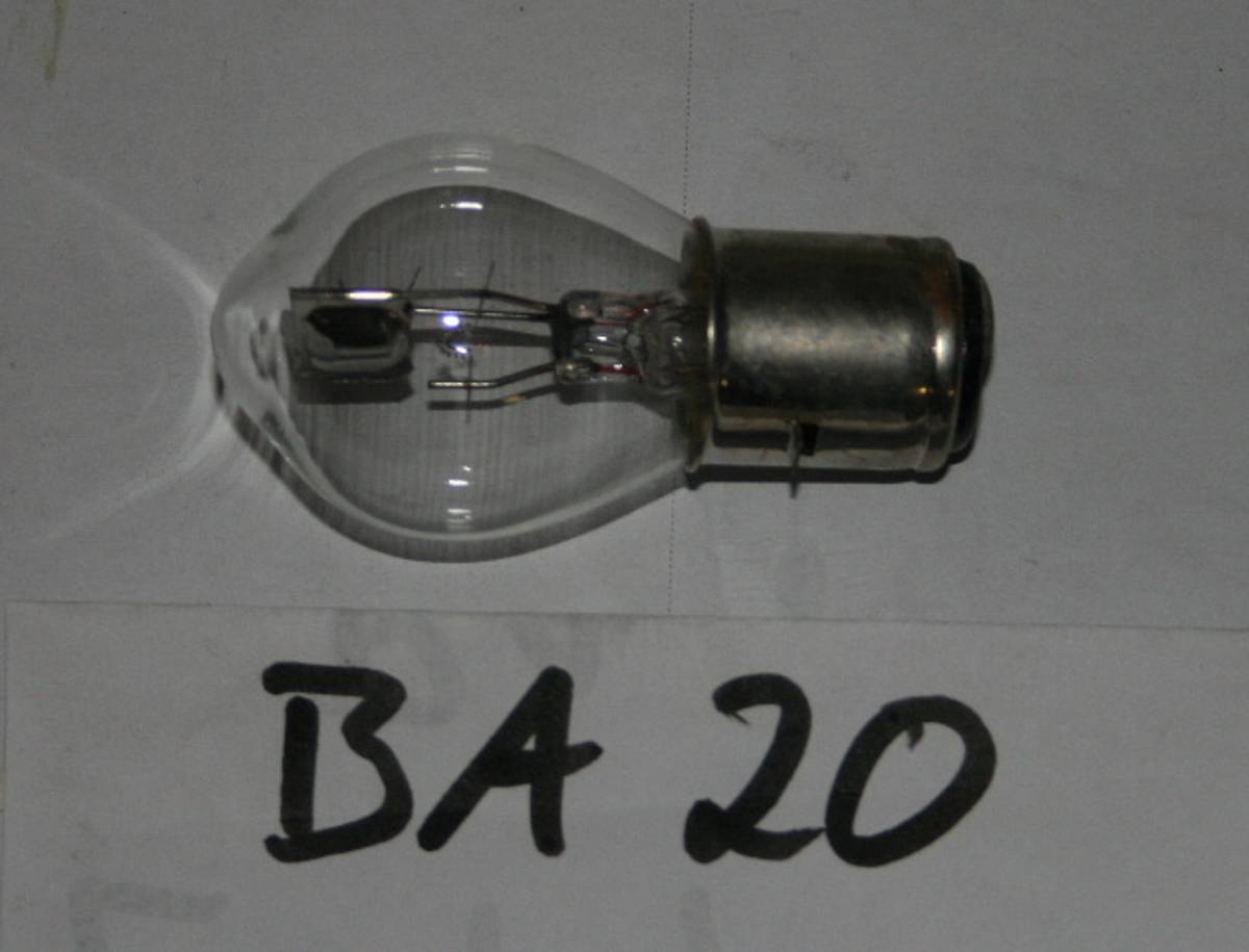 Lyspære, 6v  25/25w BA20