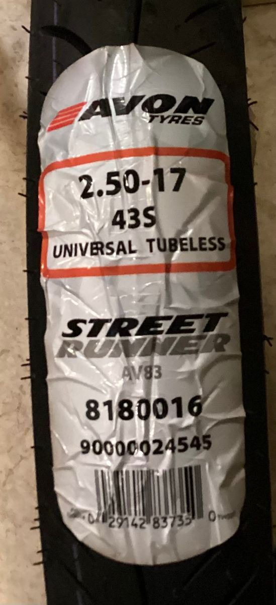 Dekk, 2,50X17 Avon Streetrunner